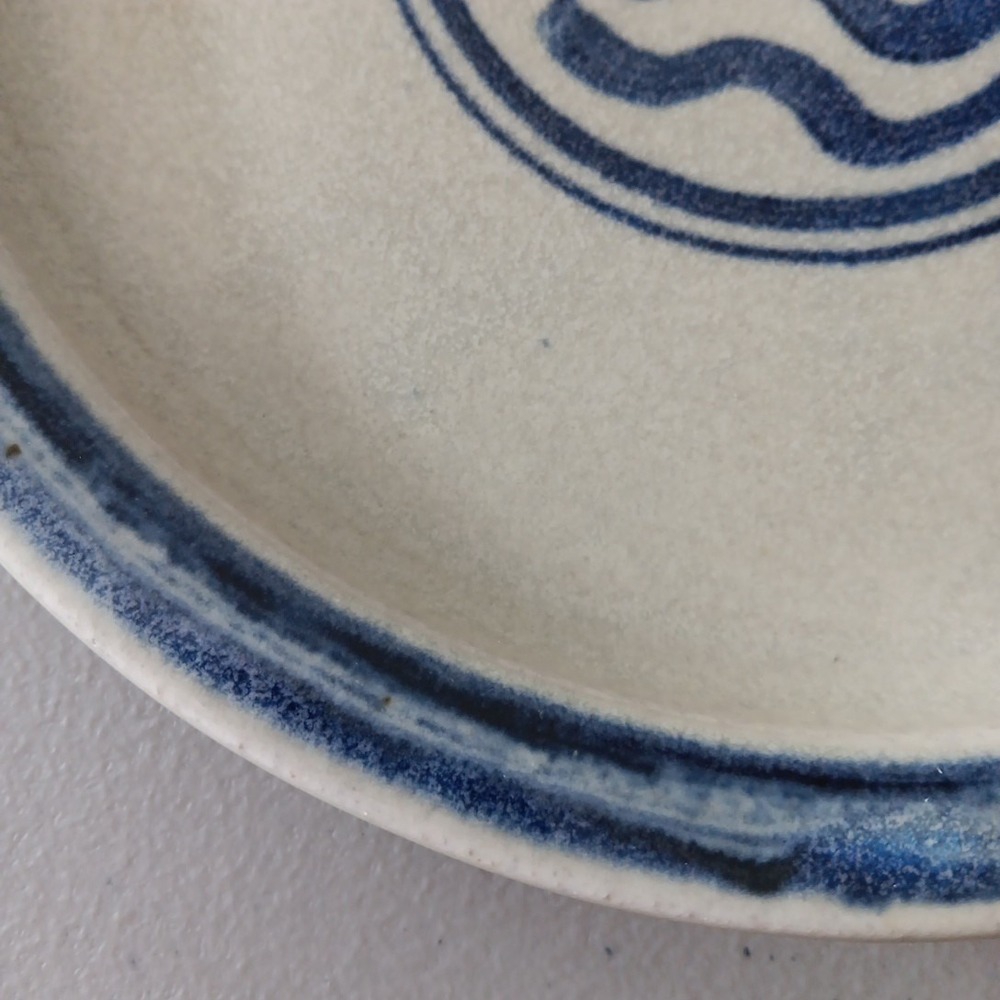 Vintage Salt Glaze Pottery 9" Plate Blue Glaze Artist Signed Studio Pottery Asia - Picture 3 of 8